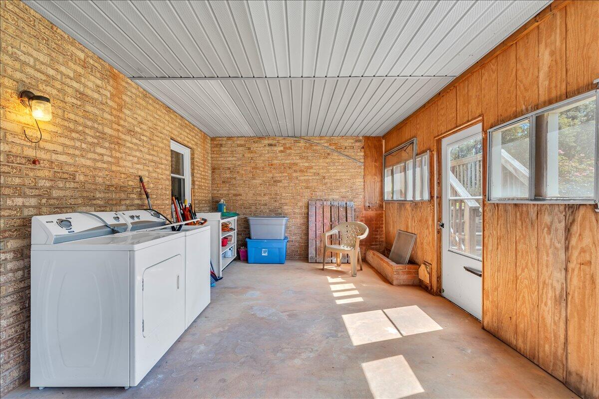 7702 Dickerson Mill Road Moneta, VA 24121 - Photo 46 of 114 042-MIB03217