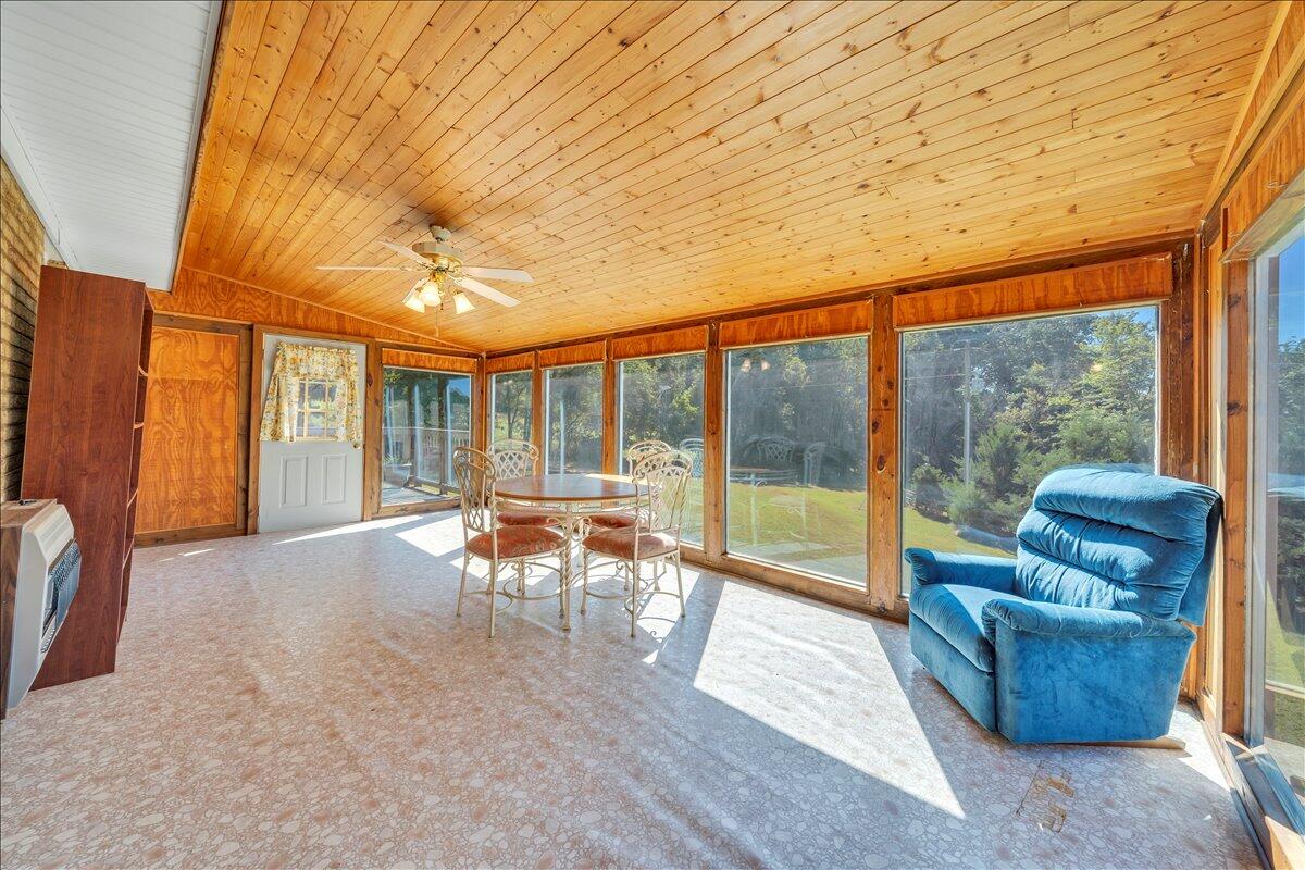 7702 Dickerson Mill Road Moneta, VA 24121 - Photo 50 of 114 046-MIB03124