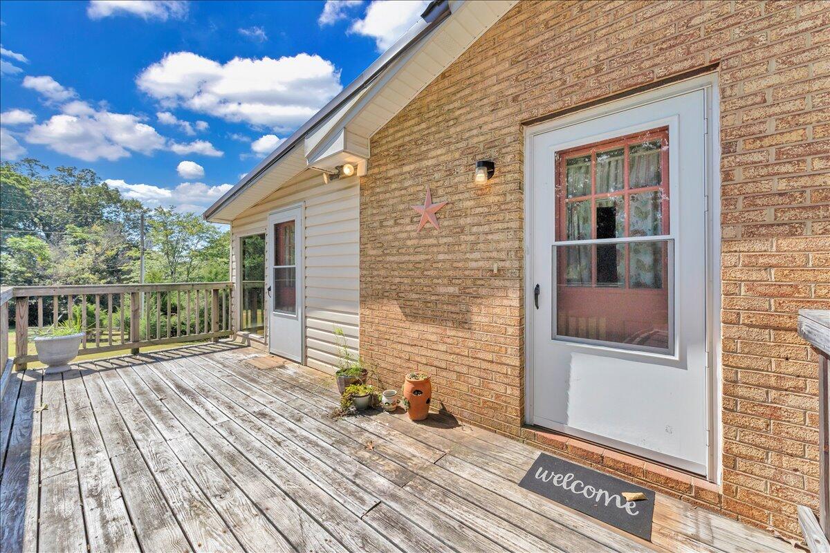 7702 Dickerson Mill Road Moneta, VA 24121 - Photo 83 of 114 077-MIB03226
