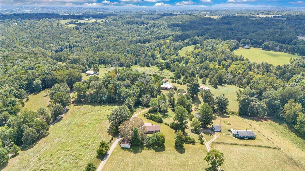 7702 Dickerson Mill Road Moneta, VA 24121 - Photo 90 of 114 084-DJI_20250901121044_0009_D