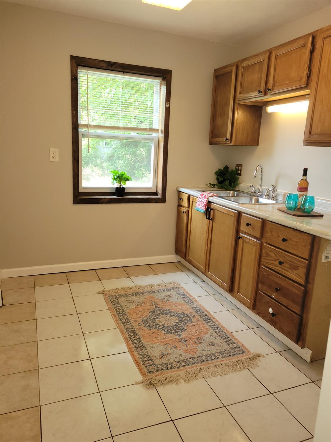 1245 8 Mile Road Cincinnati, OH 45255 - Photo 7 of 21 Gallery Image 7