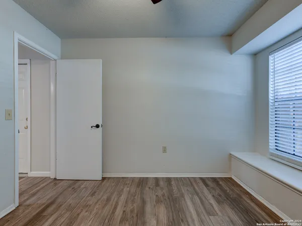 $1,900 | 9811 Wagon Train, Converse, TX 78109