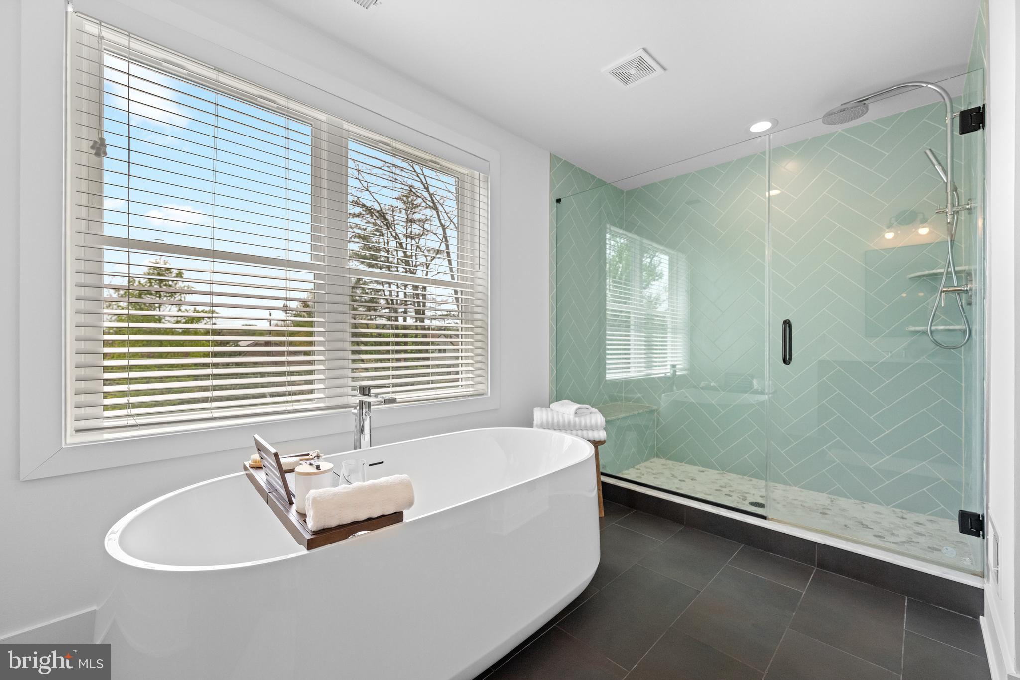 230 North Ridge Avenue Ambler, PA 19002 - Photo 35 of 57 Primary bath