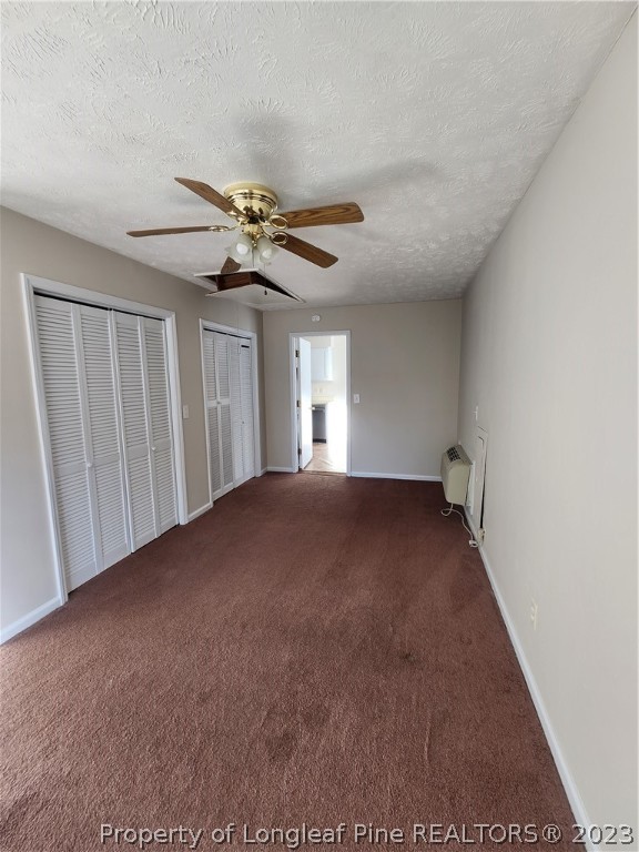 4324 Falls Drive Hope Mills, NC 28348 - Photo 4 of 10 a view of a livingroom with a ceiling fan and window