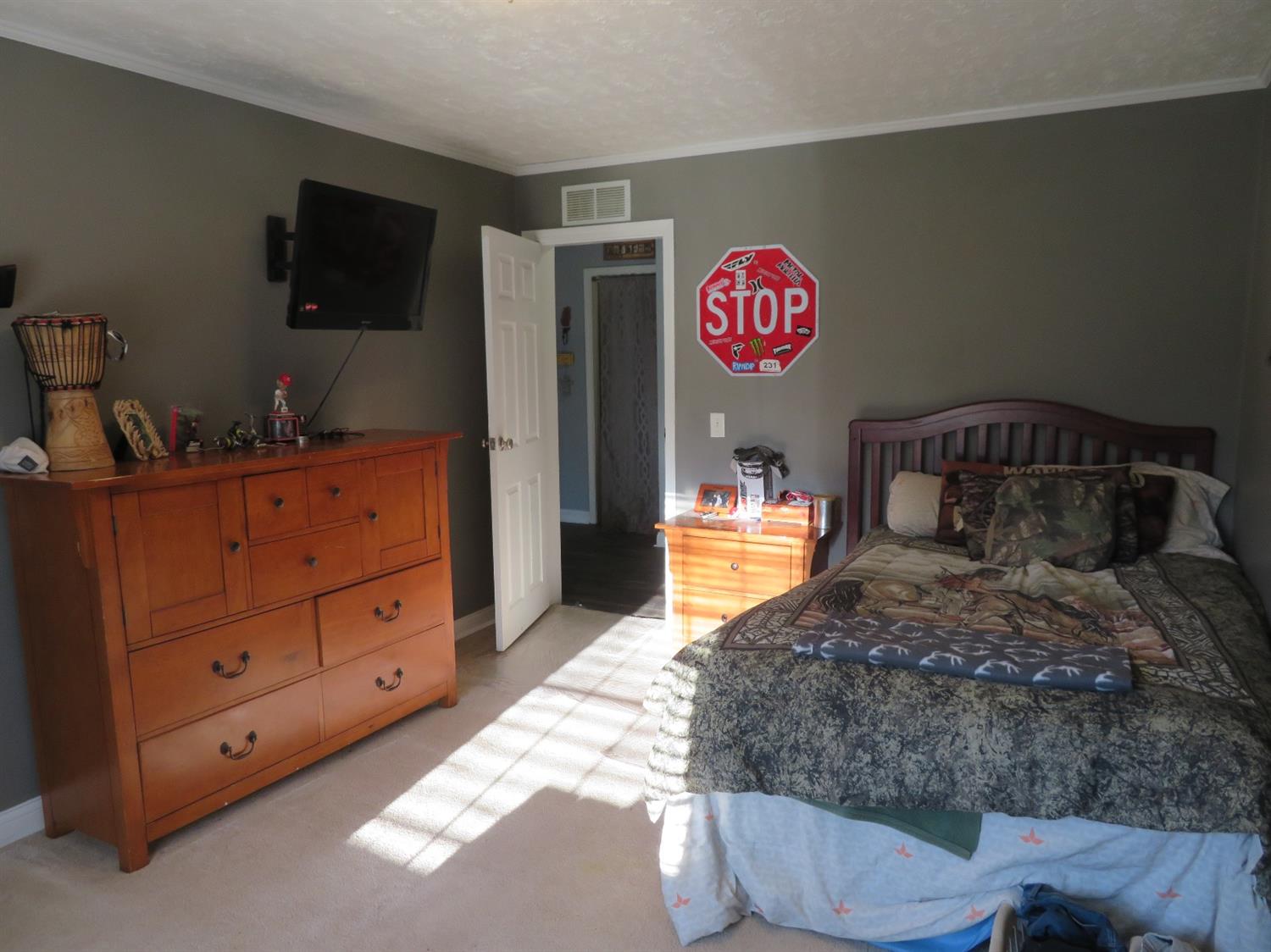 25692 West County Line Road Sunman, IN 47041 - Photo 11 of 21