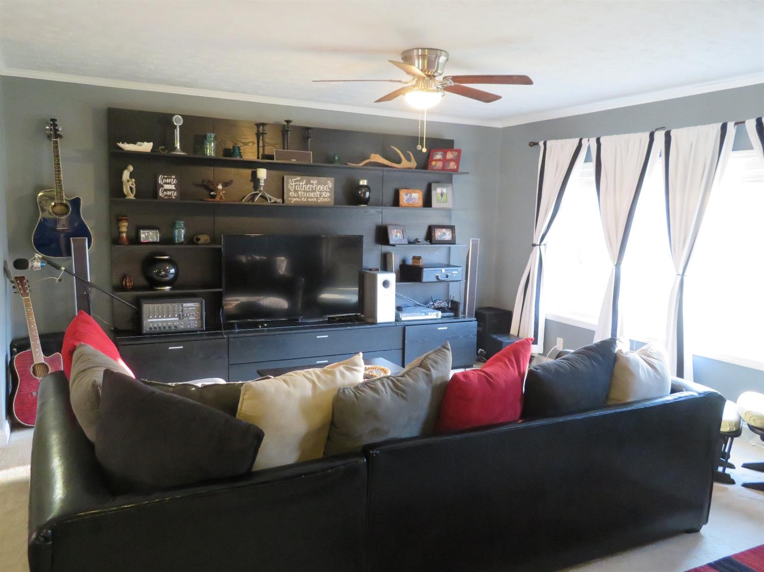 25692 West County Line Road Sunman, IN 47041 - Photo 5 of 21