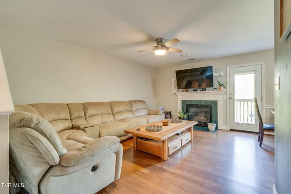 $199,000 | 807 Fain Avenue, Unit 807, Kingsport, TN 37660