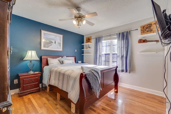 $199,000 | 807 Fain Avenue, Unit 807, Kingsport, TN 37660