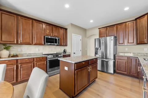$660,000 | N42W22814 Beacon Court, Pewaukee, WI 53072