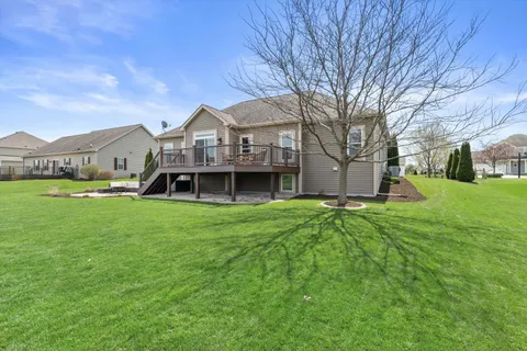 $660,000 | N42W22814 Beacon Court, Pewaukee, WI 53072