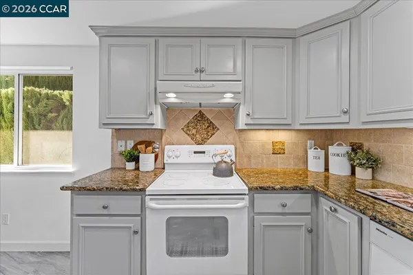 $619,000 | 106 Oakmeade Court, Vacaville, CA 95687