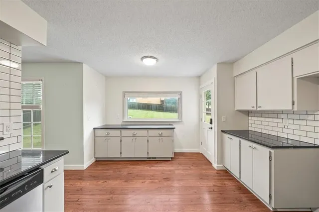 $435,000 | 7029 Albervan Street, Shawnee, KS 66216