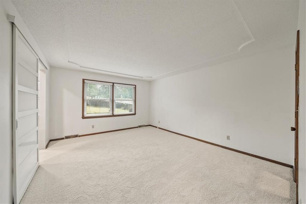 7029 Albervan Street Shawnee, KS 66216 - Photo 18 of 46