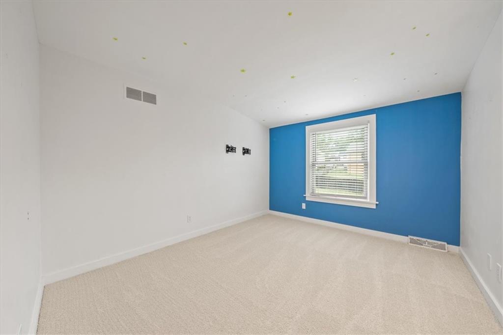 7029 Albervan Street Shawnee, KS 66216 - Photo 29 of 46