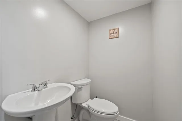 $435,000 | 7029 Albervan Street, Shawnee, KS 66216