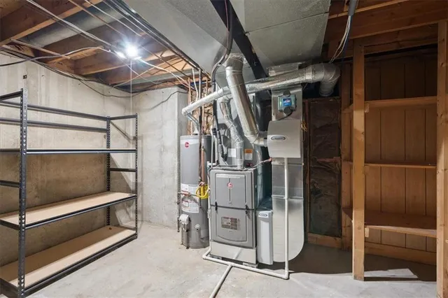 $435,000 | 7029 Albervan Street, Shawnee, KS 66216