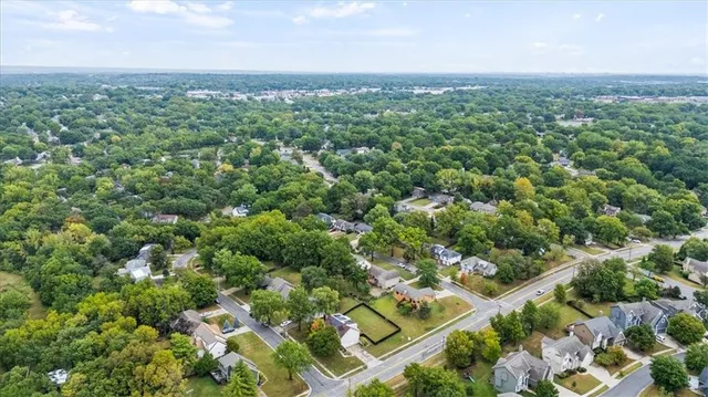 $415,000 | 7029 Albervan Street, Shawnee, KS 66216