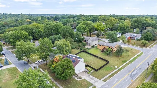 $415,000 | 7029 Albervan Street, Shawnee, KS 66216