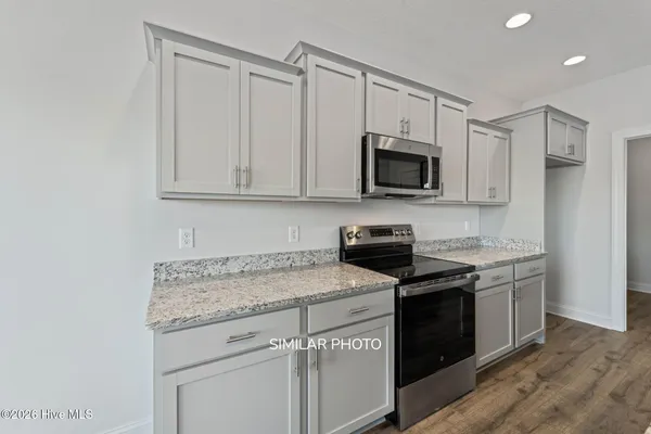 $335,000 | 606 Barlowe Lane, Jacksonville, NC 28546