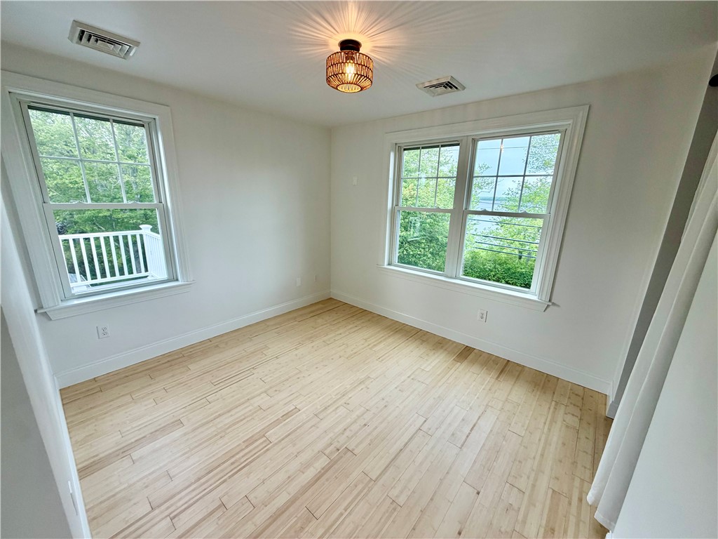 608 Wordens Pond Road South Kingstown, RI 02879 - Photo 16 of 40