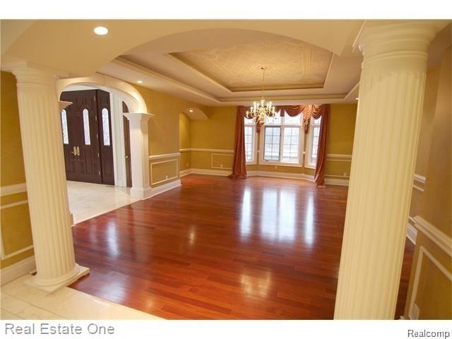 32400 Rock Ridge Lane Farmington Hills, MI 48334 - Photo 16 of 44