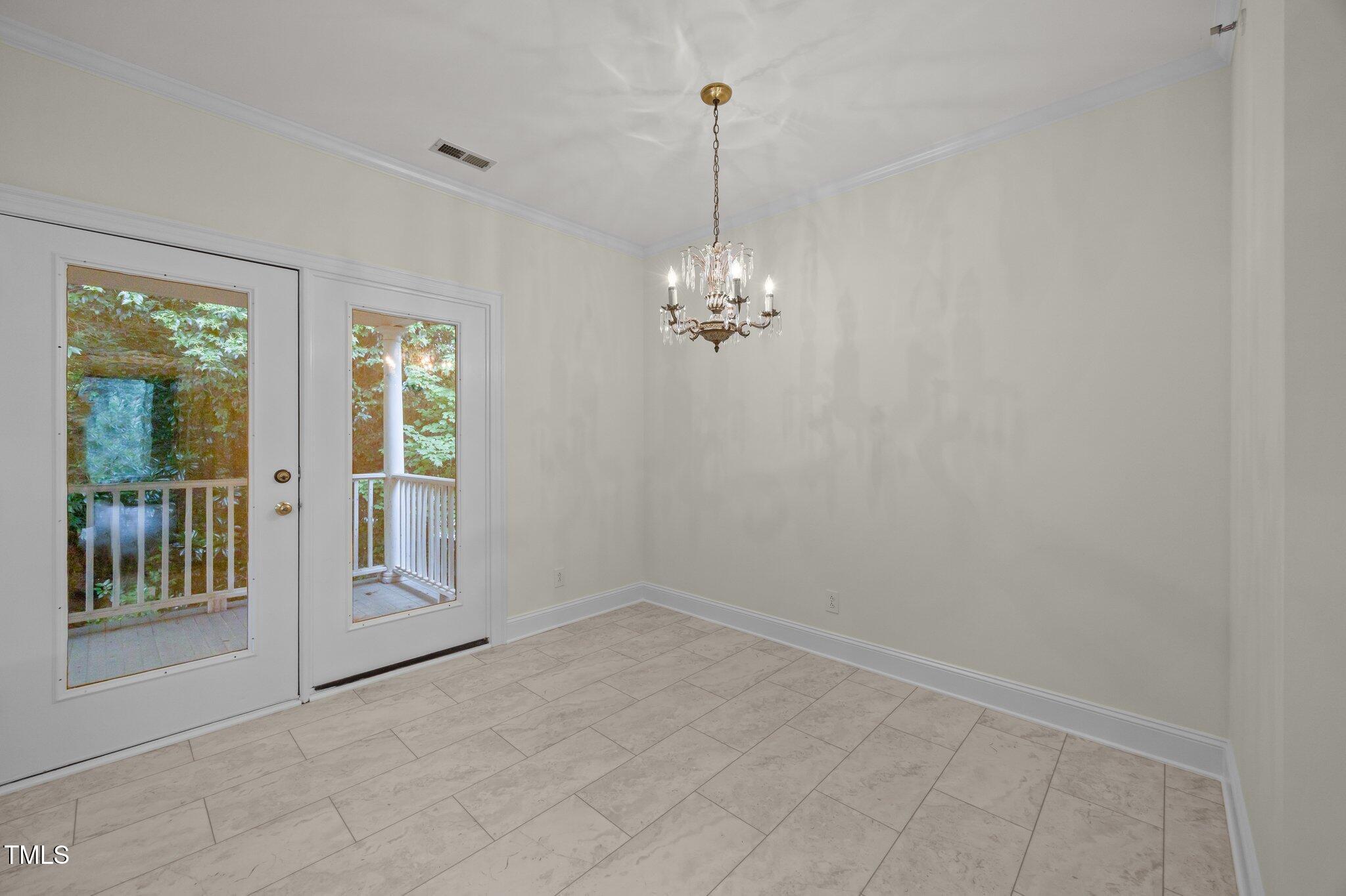 100 Edenburgh Road, Unit 202 Raleigh, NC 27608 - Photo 32 of 52 a view of empty room with window