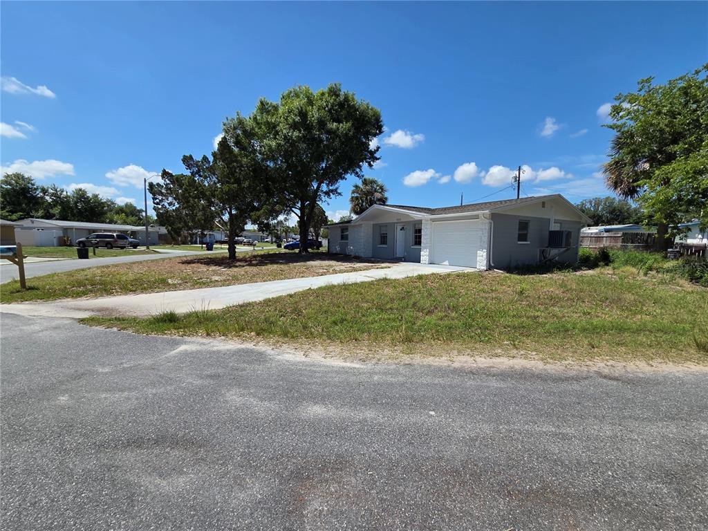 4616 Irene Loop New Port Richey, FL 34652 - Photo 4 of 56