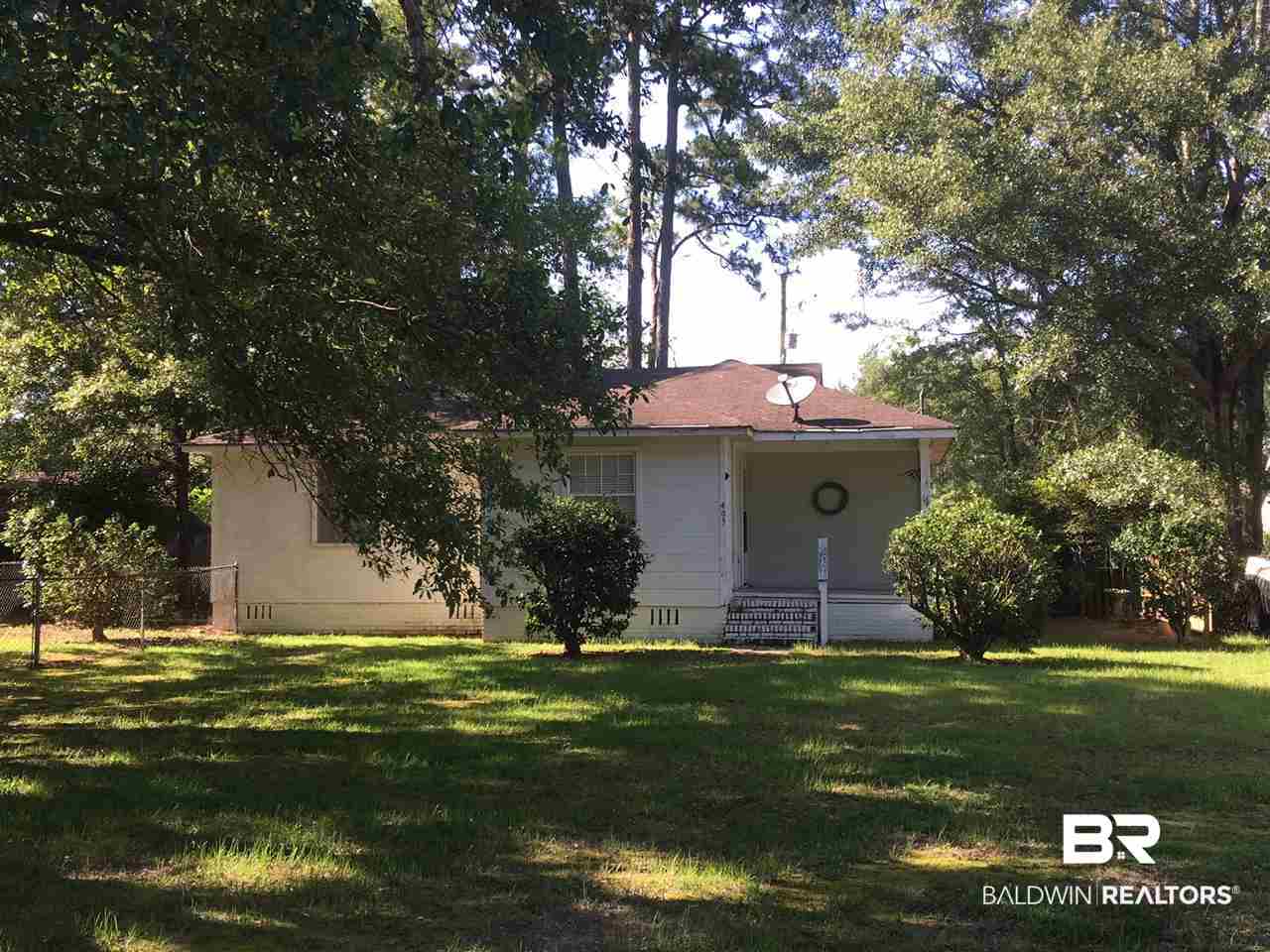 405 East Orange Avenue Foley, AL 36535 - Photo 1 of 7