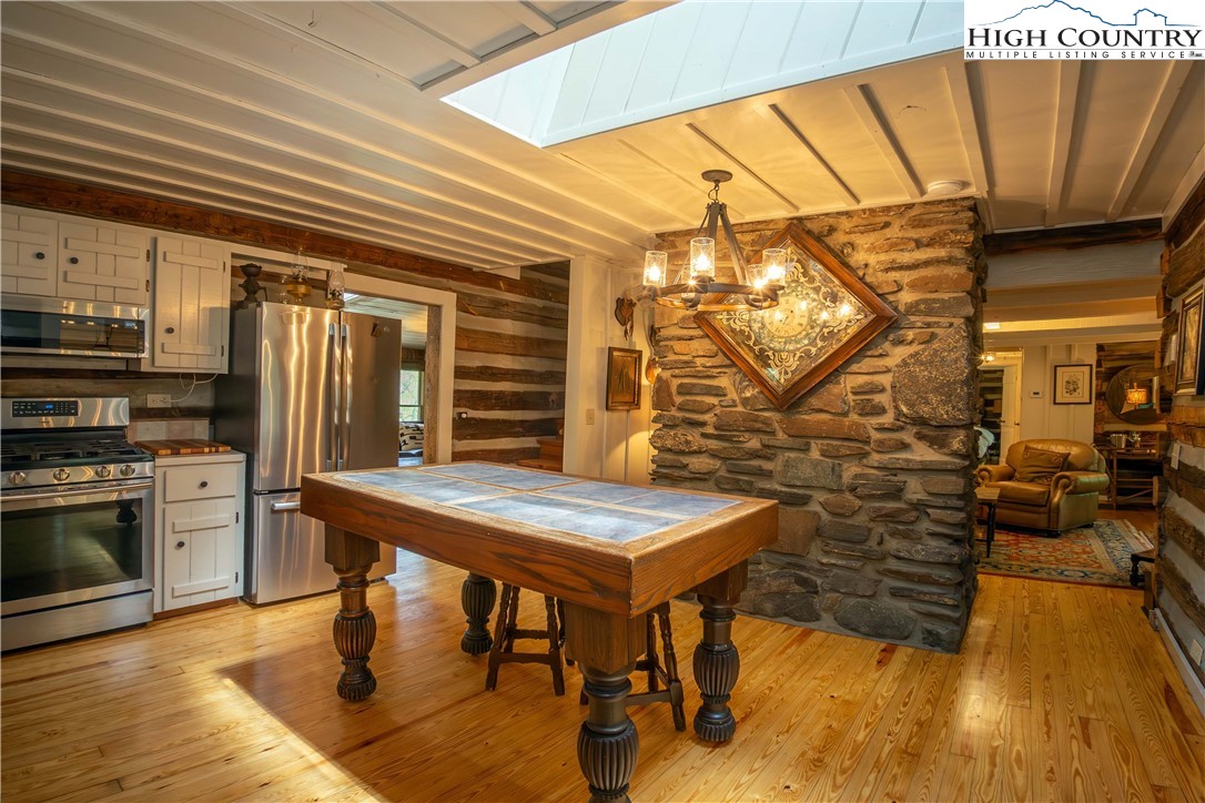 204 Huckleberry Trail Boone, NC 28607 - Photo 13 of 46