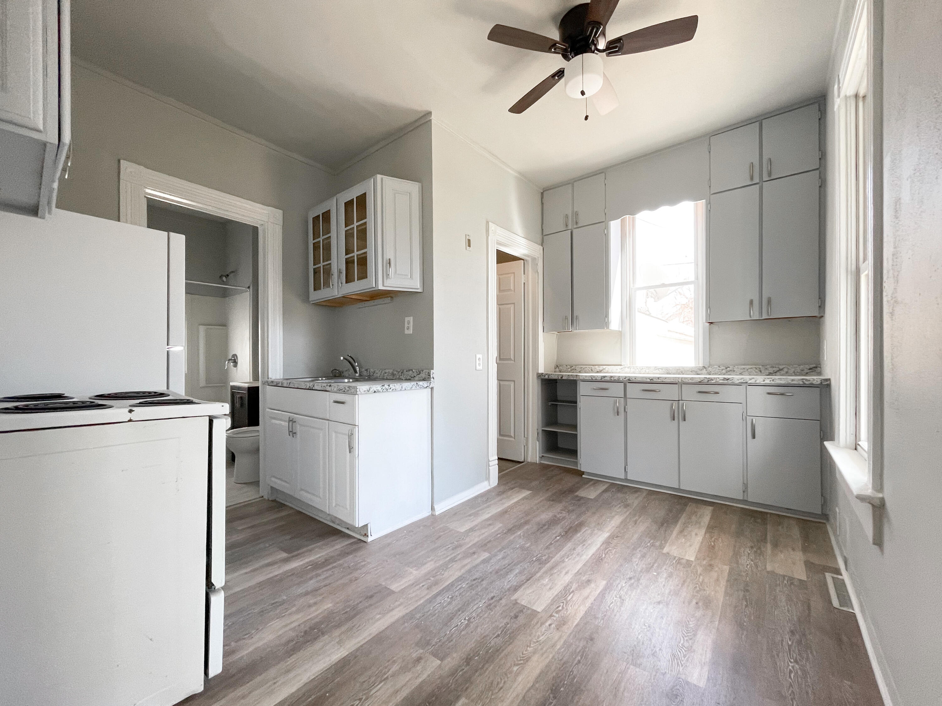 2017 Carmel Avenue Racine, WI 53405 - Photo 4 of 13 2017Carmel-103