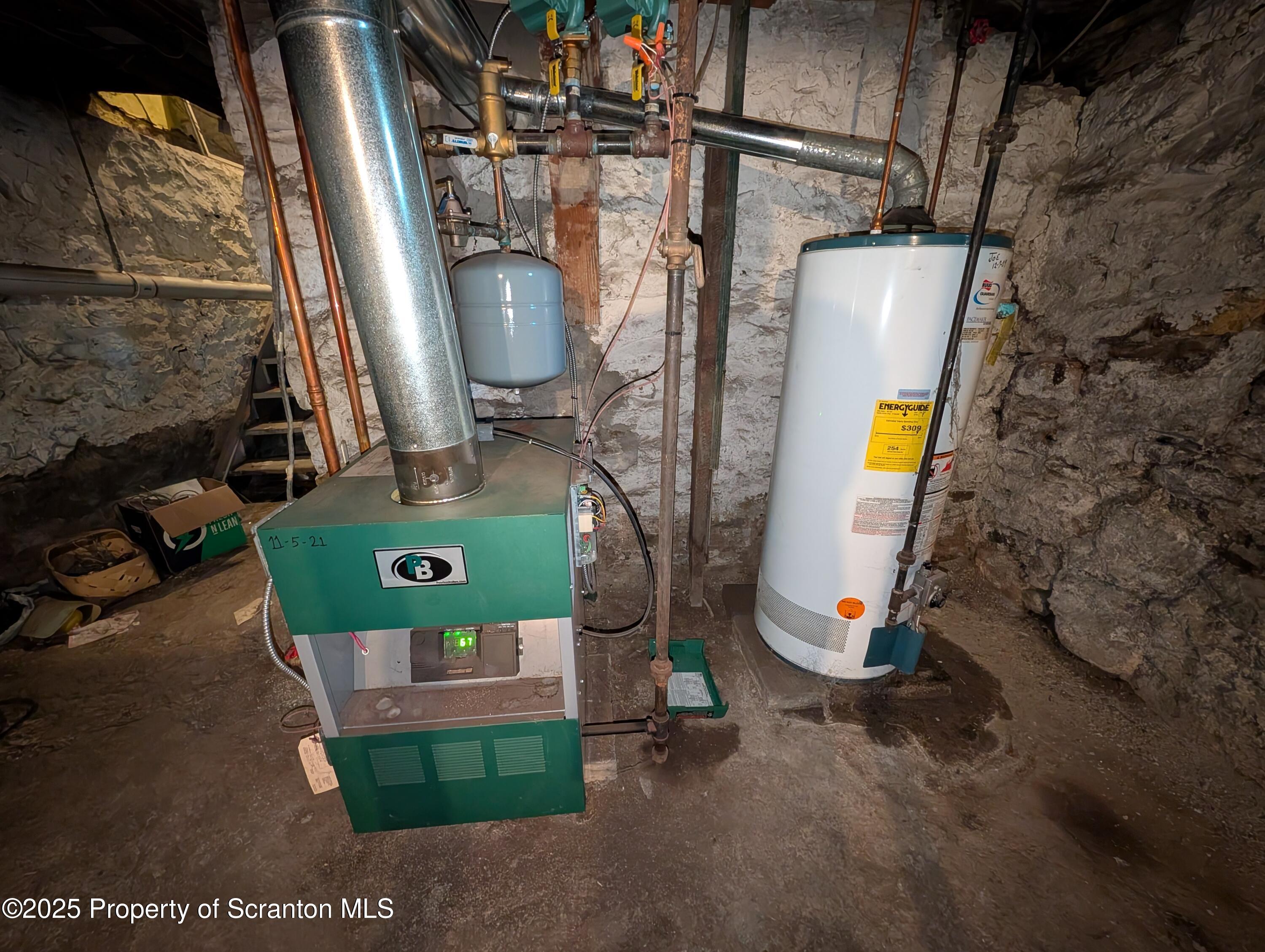 2133-2135 Jackson Street Scranton, PA 18504 - Photo 17 of 38