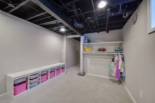 $639,000 | 522 South West Street, Wheaton, IL 60187