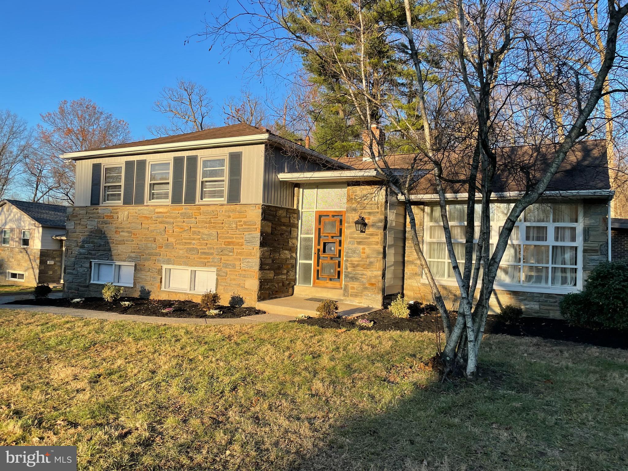 217 Wiltshire Road Wynnewood, PA 19096 - Photo 2 of 52