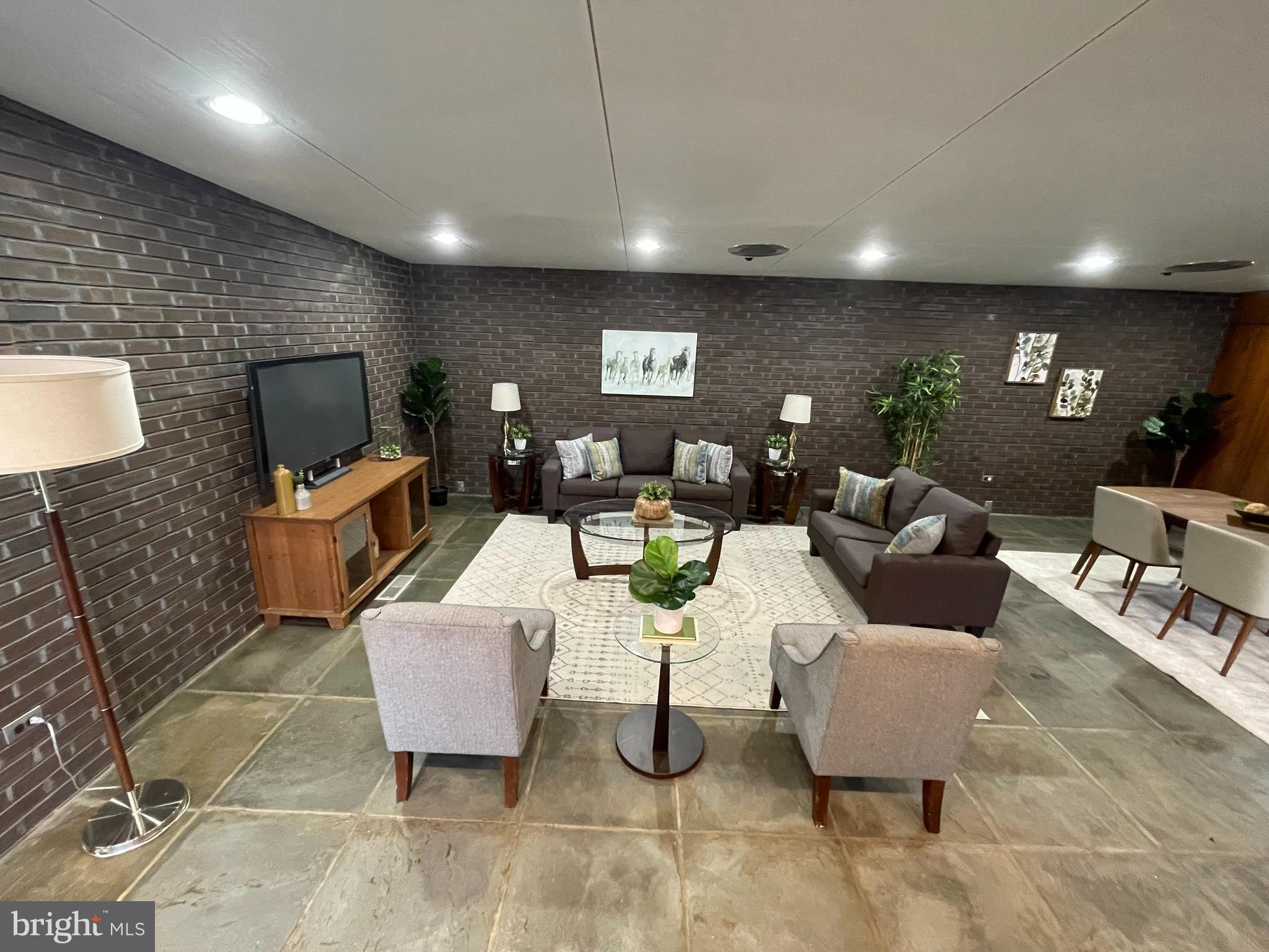 217 Wiltshire Road Wynnewood, PA 19096 - Photo 7 of 52