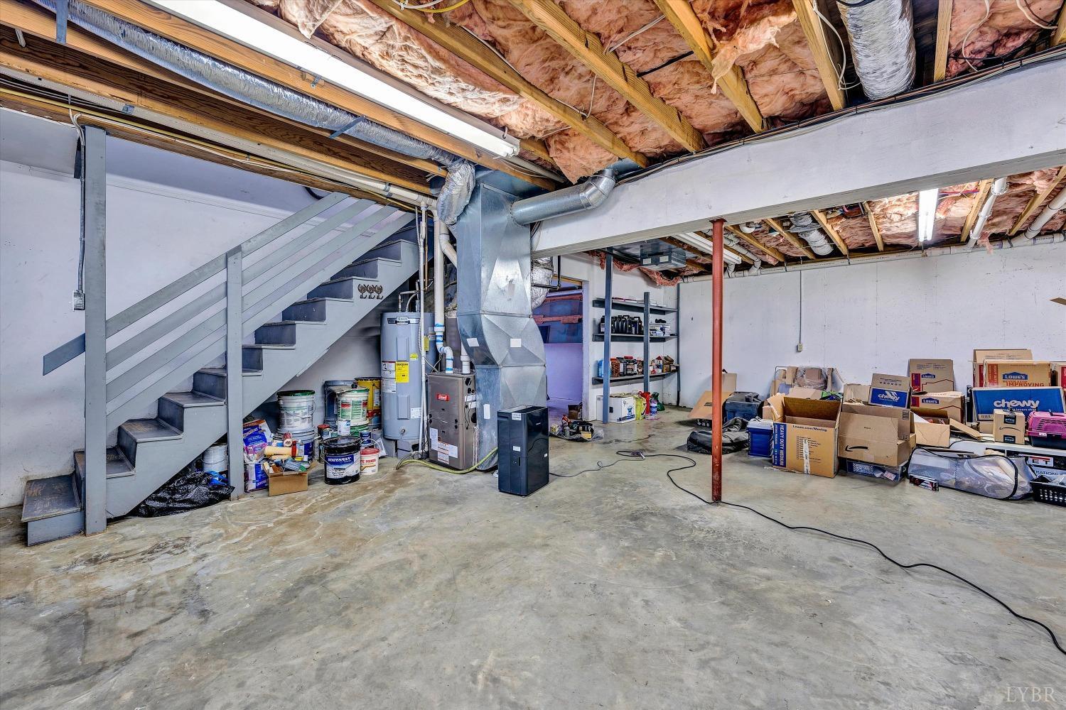 238 Longfield Road Fincastle, VA 24090 - Photo 43 of 93 Gallery Image 43