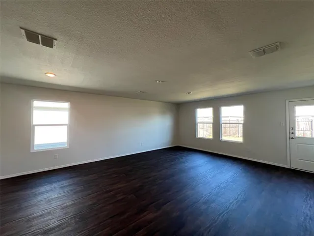 a view of empty room with window