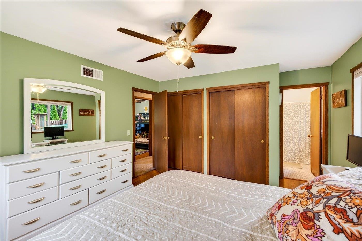 5318 Kingsbridge Road Madison, WI 53714 - Photo 23 of 47