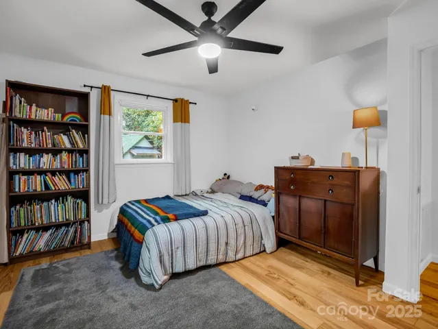 $450,000 | 190 Long John Drive, Hendersonville, NC 28791