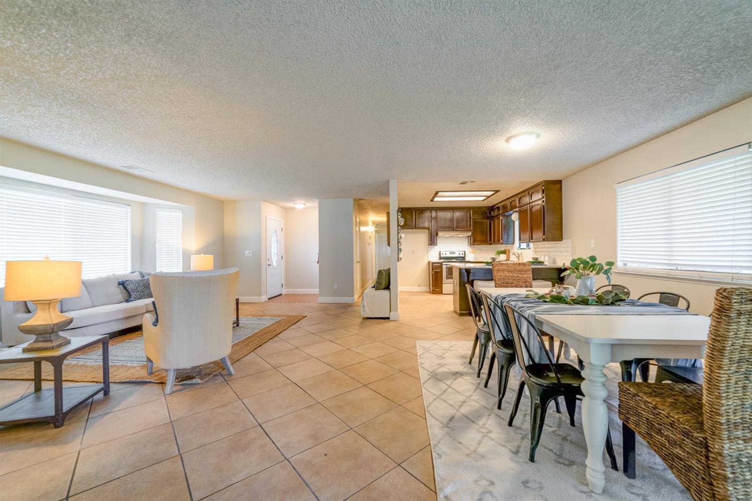 20924 Olympia Road Madera, CA 93638 - Photo 13 of 40 Gallery Image 13