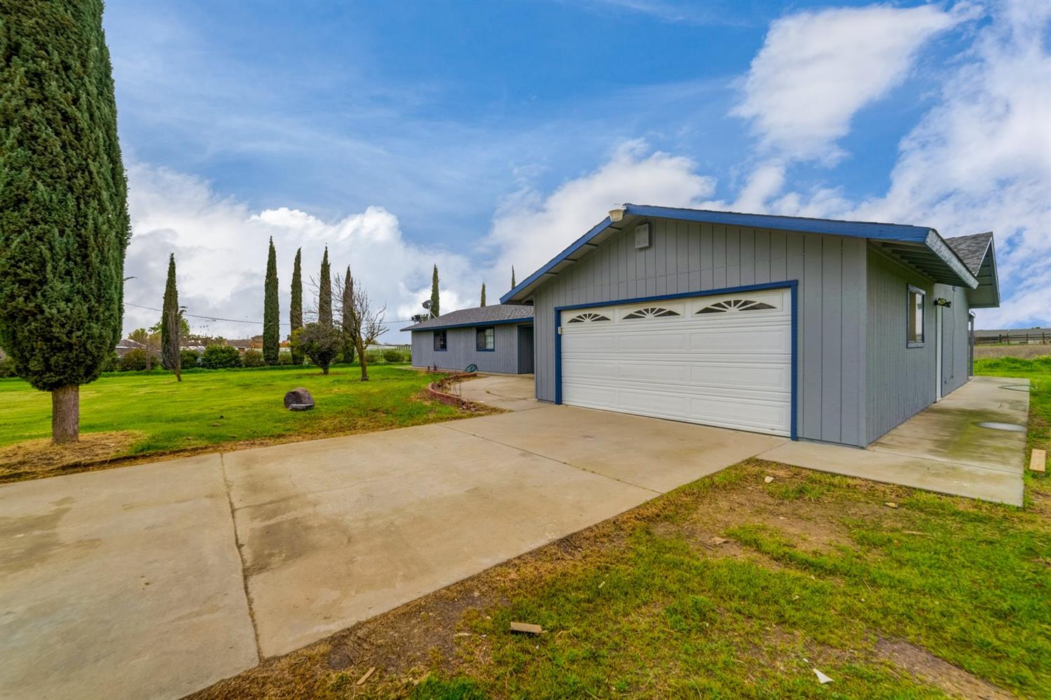 20924 Olympia Road Madera, CA 93638 - Photo 4 of 40 Gallery Image 4