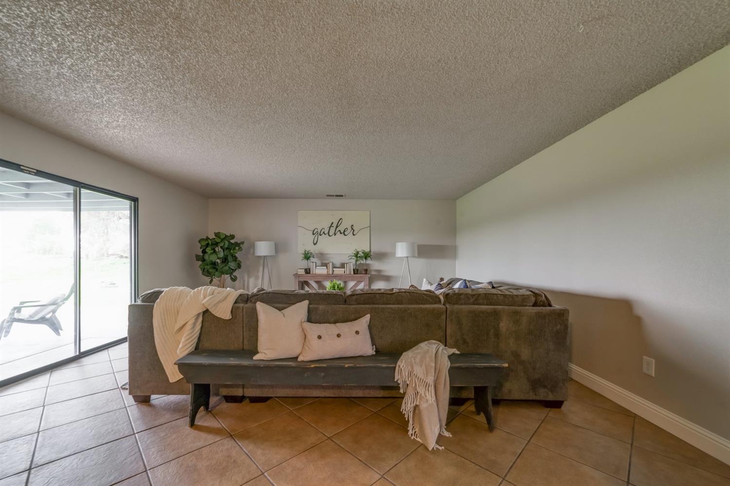20924 Olympia Road Madera, CA 93638 - Photo 35 of 40 Gallery Image 35