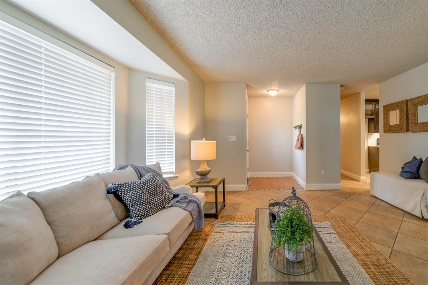 20924 Olympia Road Madera, CA 93638 - Photo 9 of 40 Gallery Image 9