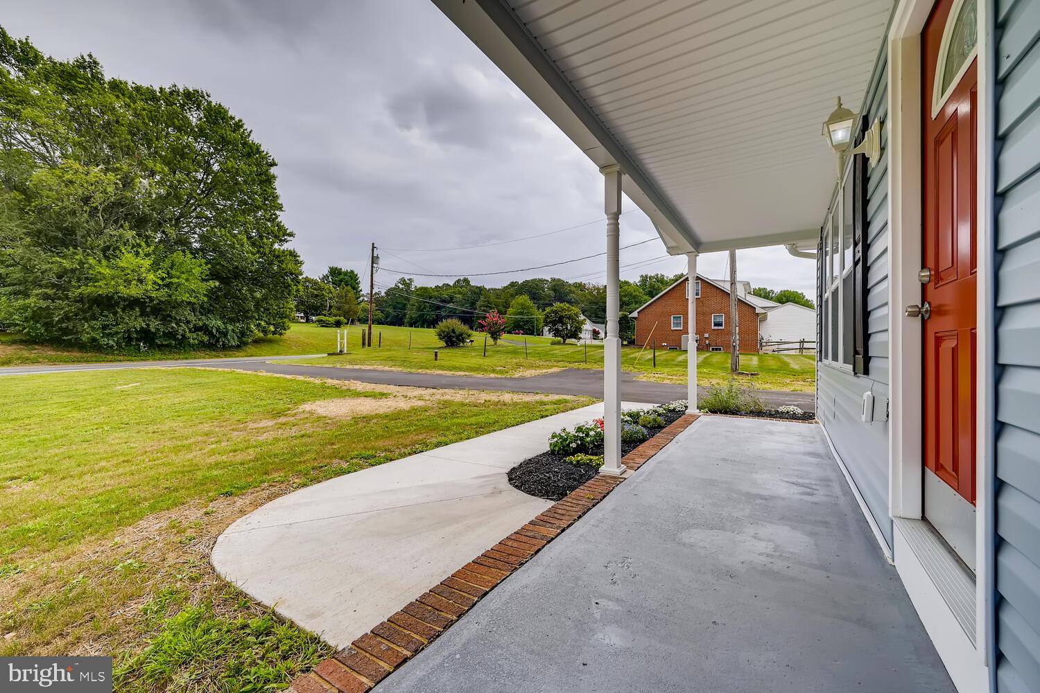 2546 Jennings Chapel Road Woodbine, MD 21797 - Photo 4 of 23 Gallery Image 4