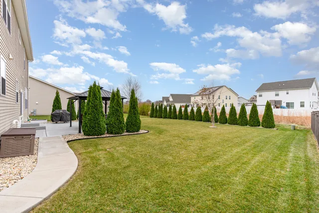 $544,999 | 2643 McLellan Boulevard, Yorkville, IL 60560