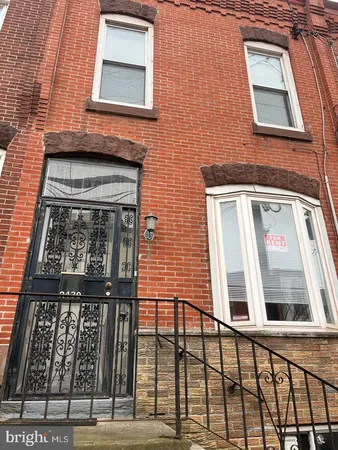 $2,750 | 2430 Carpenter Street, Philadelphia, PA 19146