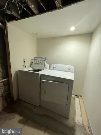 $2,750 | 2430 Carpenter Street, Philadelphia, PA 19146