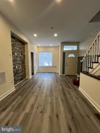 $2,750 | 2430 Carpenter Street, Philadelphia, PA 19146