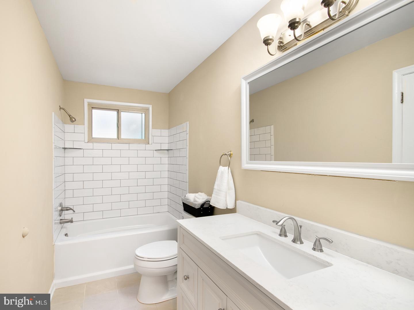236 Peppermill Road West Berlin, NJ 08091 - Photo 17 of 35 Master Bathroom