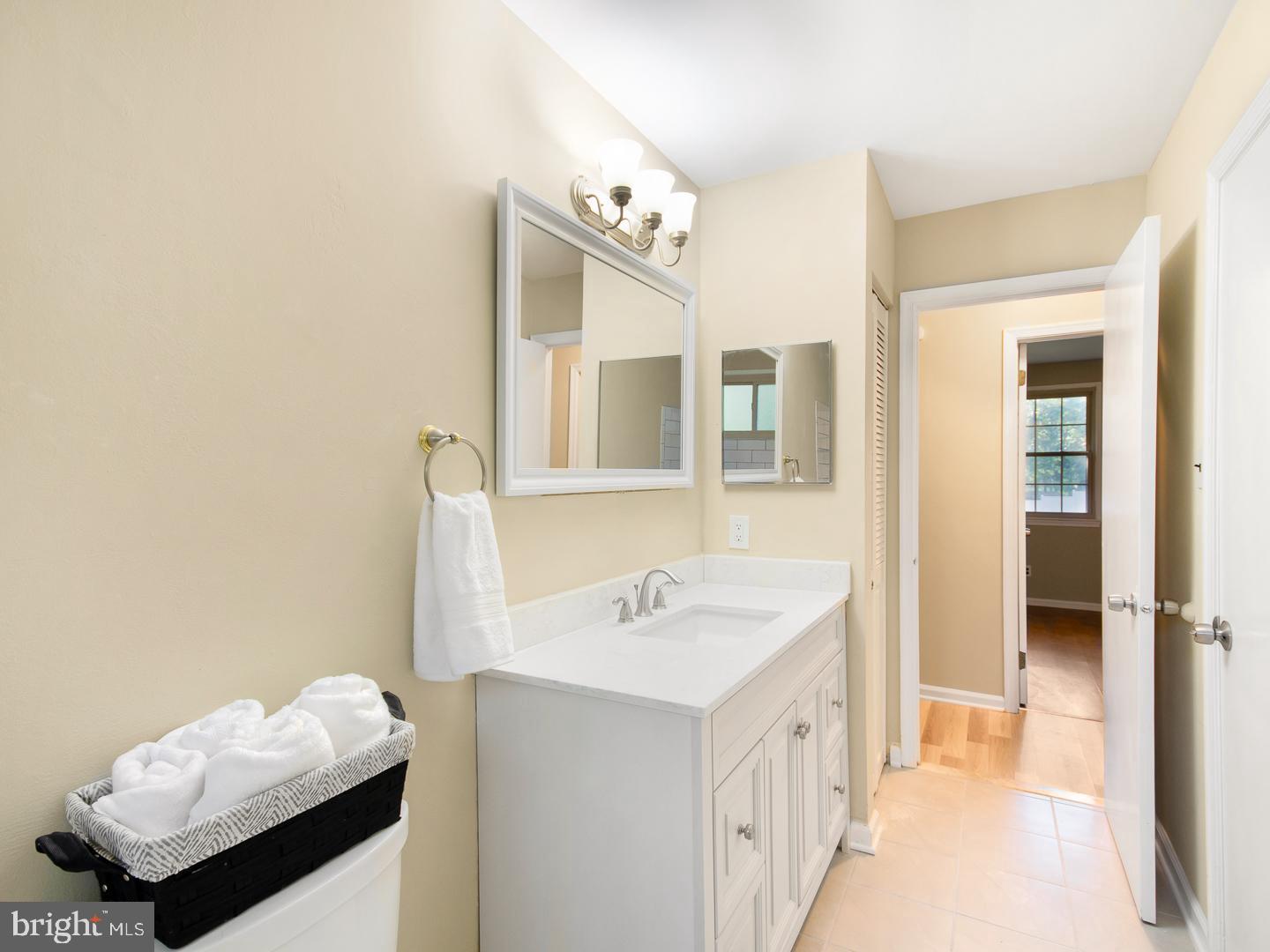 236 Peppermill Road West Berlin, NJ 08091 - Photo 18 of 35 Master Bathroom
