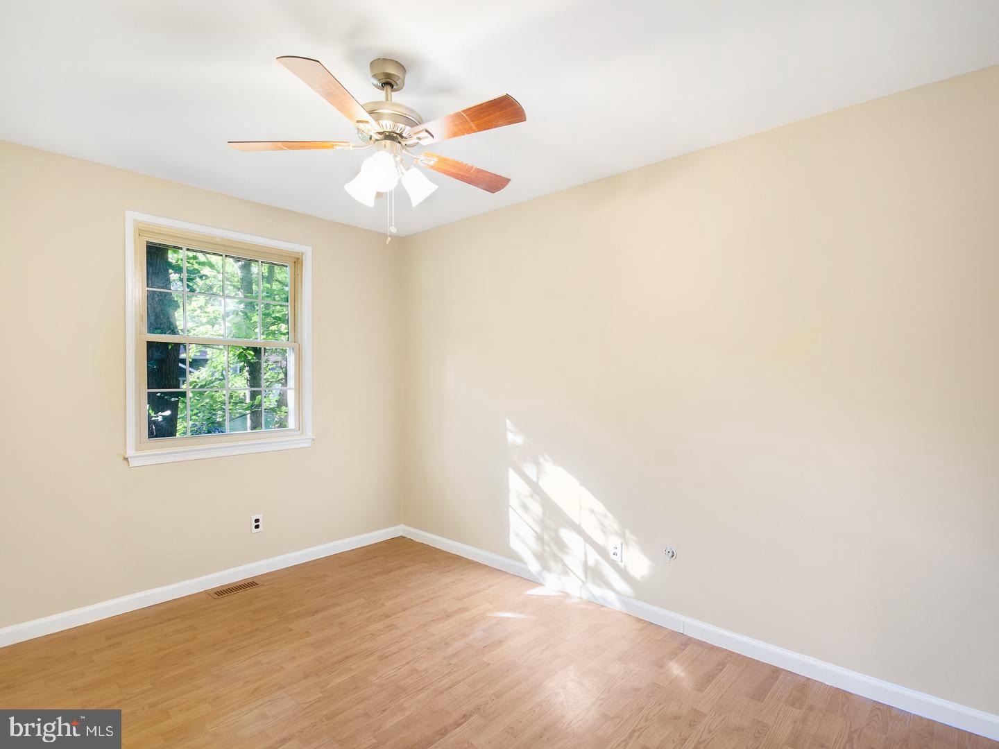 236 Peppermill Road West Berlin, NJ 08091 - Photo 19 of 35 Bedroom 2